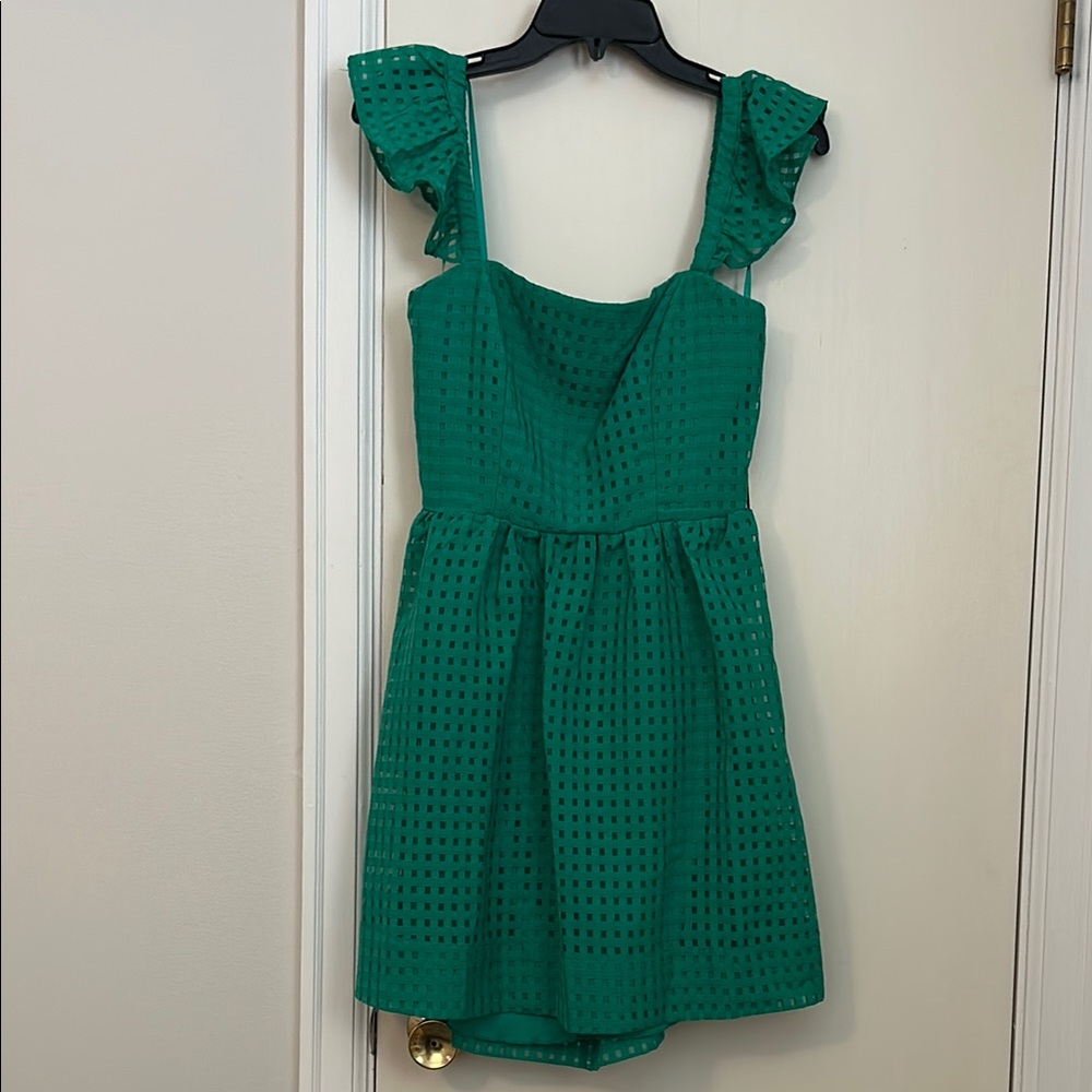 Elegant Green Sleeveless Dress